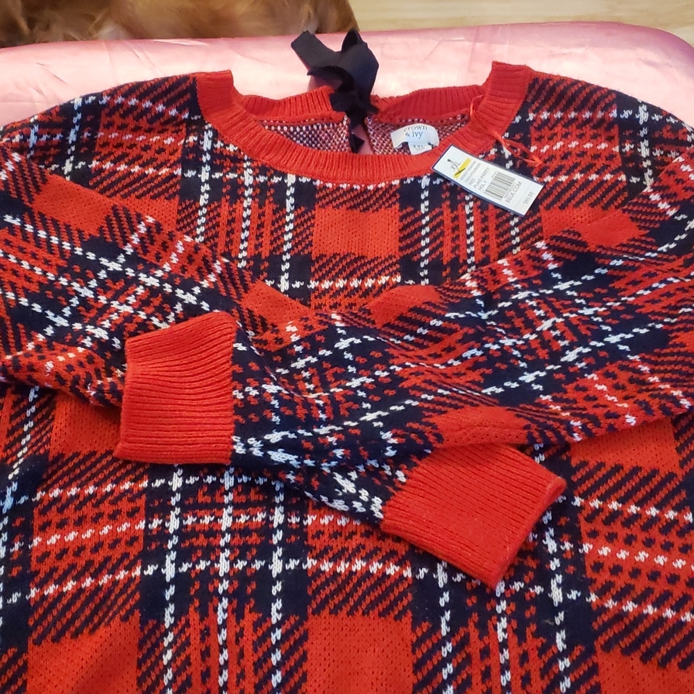 Sweater - Picture 4 of 8